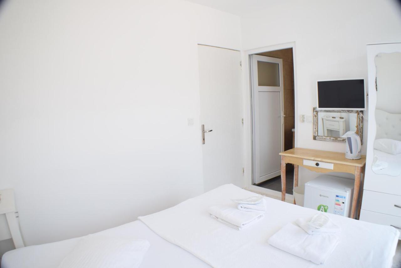 Forever Alacati Boutique Hotel (Adults Only) Exteriör bild