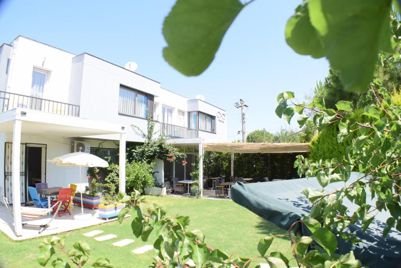 Forever Alacati Boutique Hotel (Adults Only) Exteriör bild